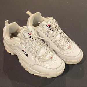 fila chunky shoes